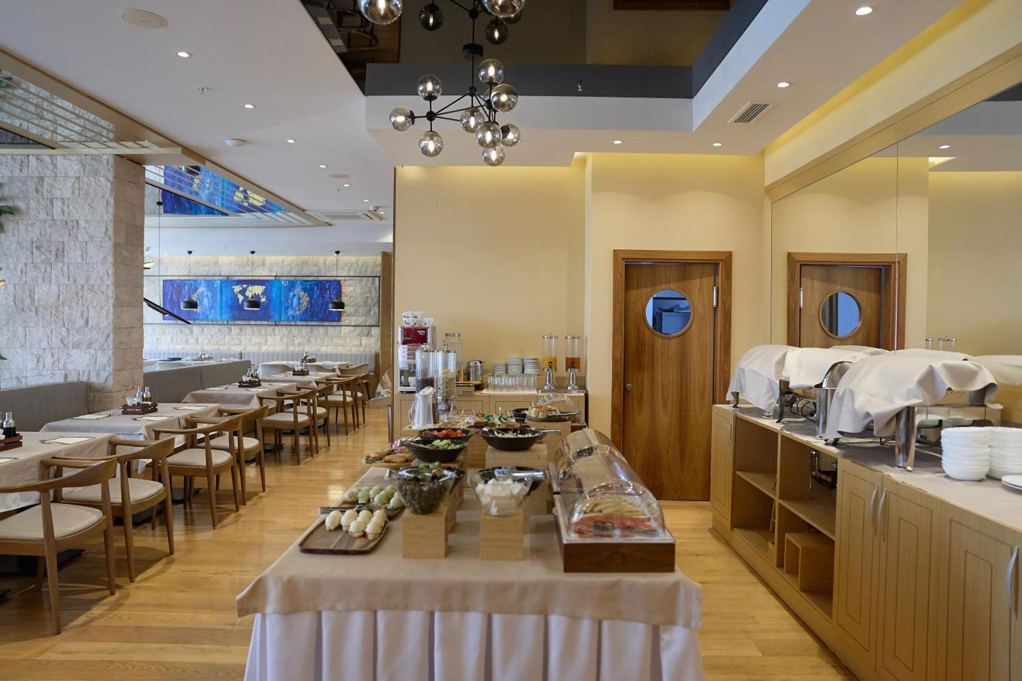 Hotel Imperial Conference & Spa Budva Extérieur photo